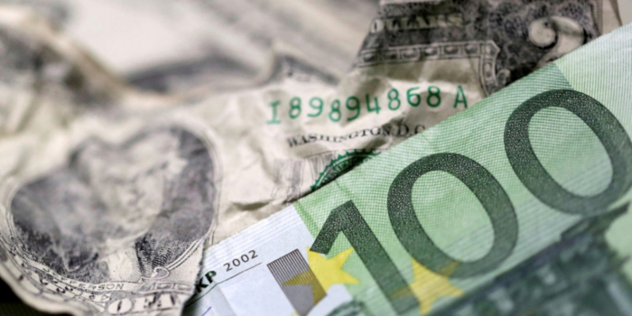 Доллар растет: хорошо это или плохо?